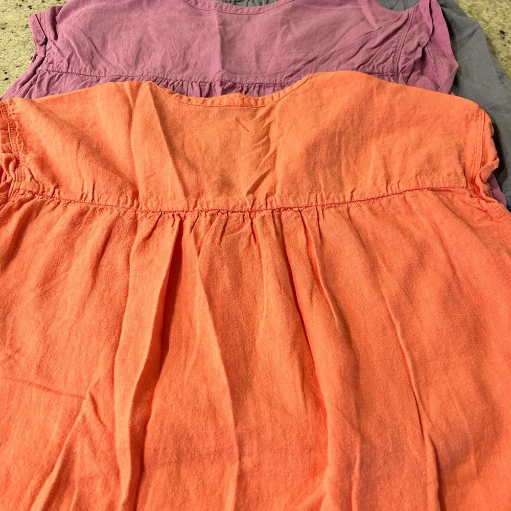 Three Splendid Linen V-Neck Tops - Purple, Light Blue, Coral - Medium - Picture 6 of 8